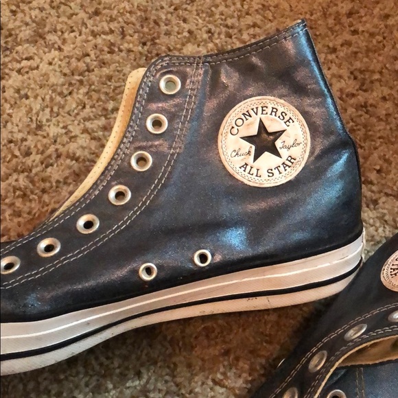 Metallic high top converse - Picture 2 of 2